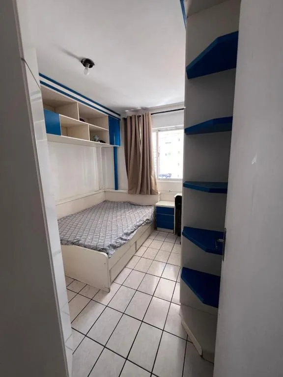 Pertinho do mar, Balneário Camboriú, na Rua em Balneário Camboriú/SC — foto 2