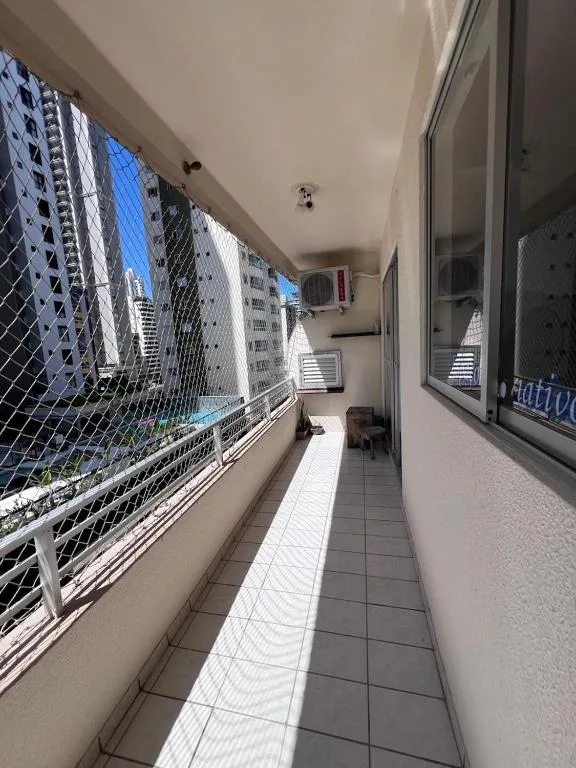 Pertinho do mar, Balneário Camboriú, na Rua em Balneário Camboriú/SC — foto 6