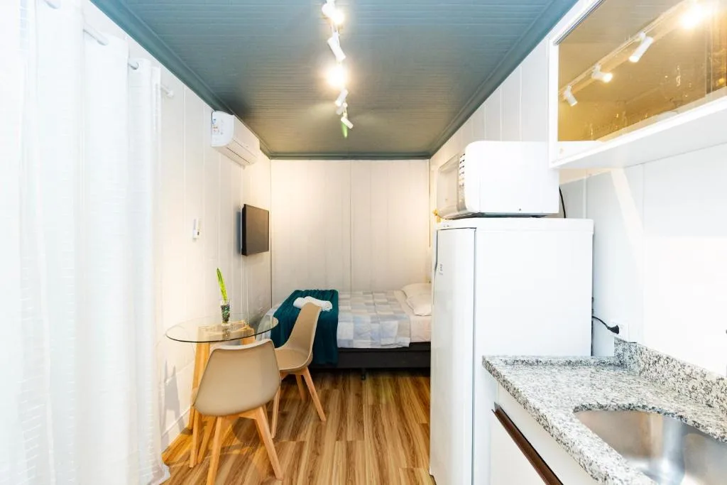 Marco Zero Containers - Próximo à Roda Gigante, Balneário Camboriú, na Rua Síria, 425 em Balneário Camboriú/SC — foto 43