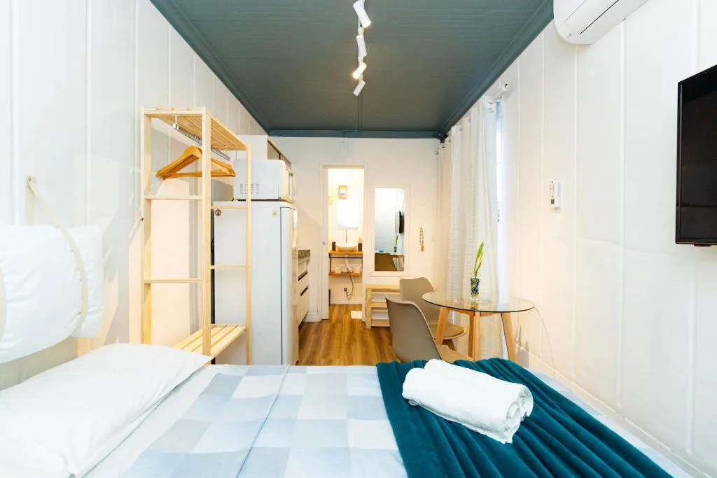 Marco Zero Containers - Próximo à Roda Gigante, Balneário Camboriú, na Rua Síria, 425 em Balneário Camboriú/SC — foto 50