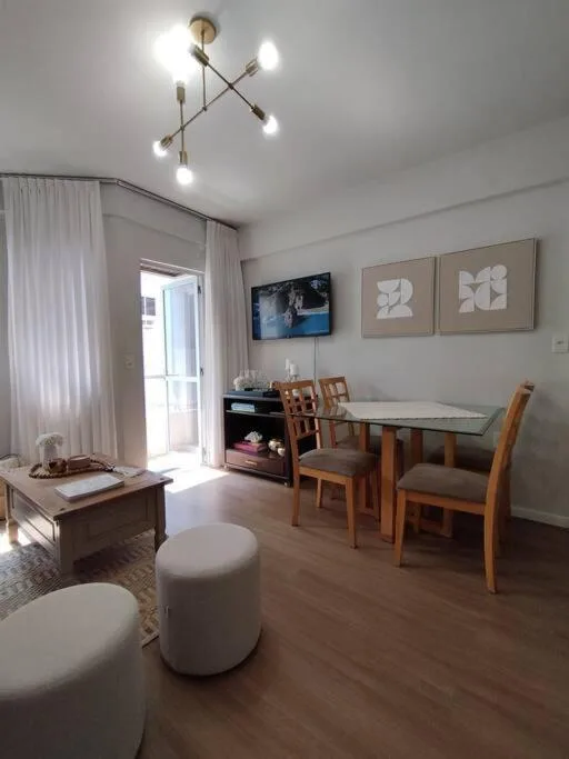 Apartamento encantador quadra mar, Balneário Camboriú, na Rua 3706, n. 27 - apto em Balneário Camboriú/SC — foto 5