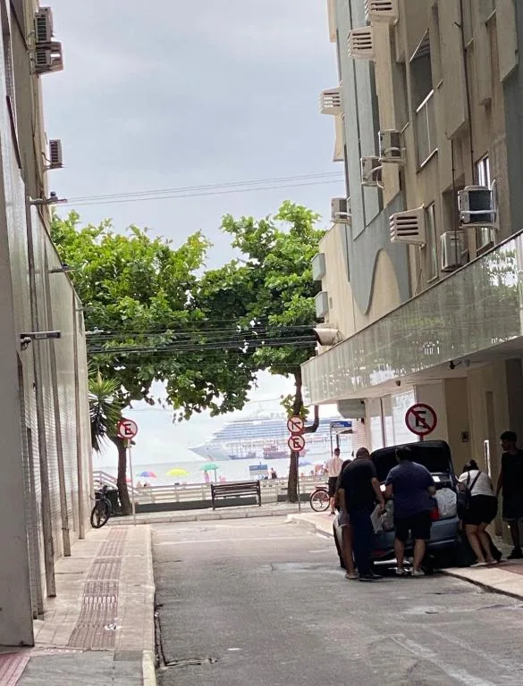Quadra Mar, dois quartos, Balneário Camboriú, na Rua 2700, 71 - apto em Balneário Camboriú/SC — foto 17