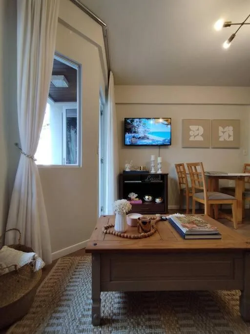Apartamento encantador quadra mar, Balneário Camboriú, na Rua 3706, n. 27 - apto em Balneário Camboriú/SC — foto 10