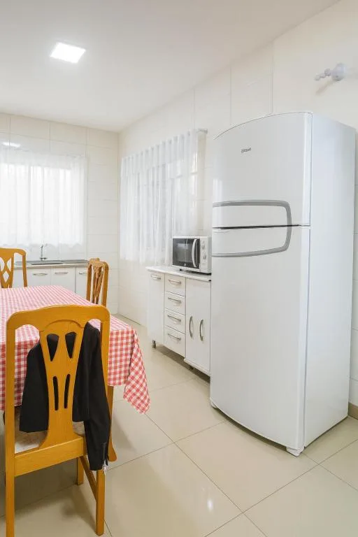 Casa Gigante para até 10 pessoas no centro em Balneário Camboriú em Santa Catarina, Balneário Camboriú, na Rua 2448, 81 casa em Balneário Camboriú/SC — foto 4