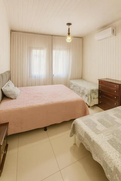 Casa Gigante para até 10 pessoas no centro em Balneário Camboriú em Santa Catarina, Balneário Camboriú, na Rua 2448, 81 casa em Balneário Camboriú/SC — foto 17