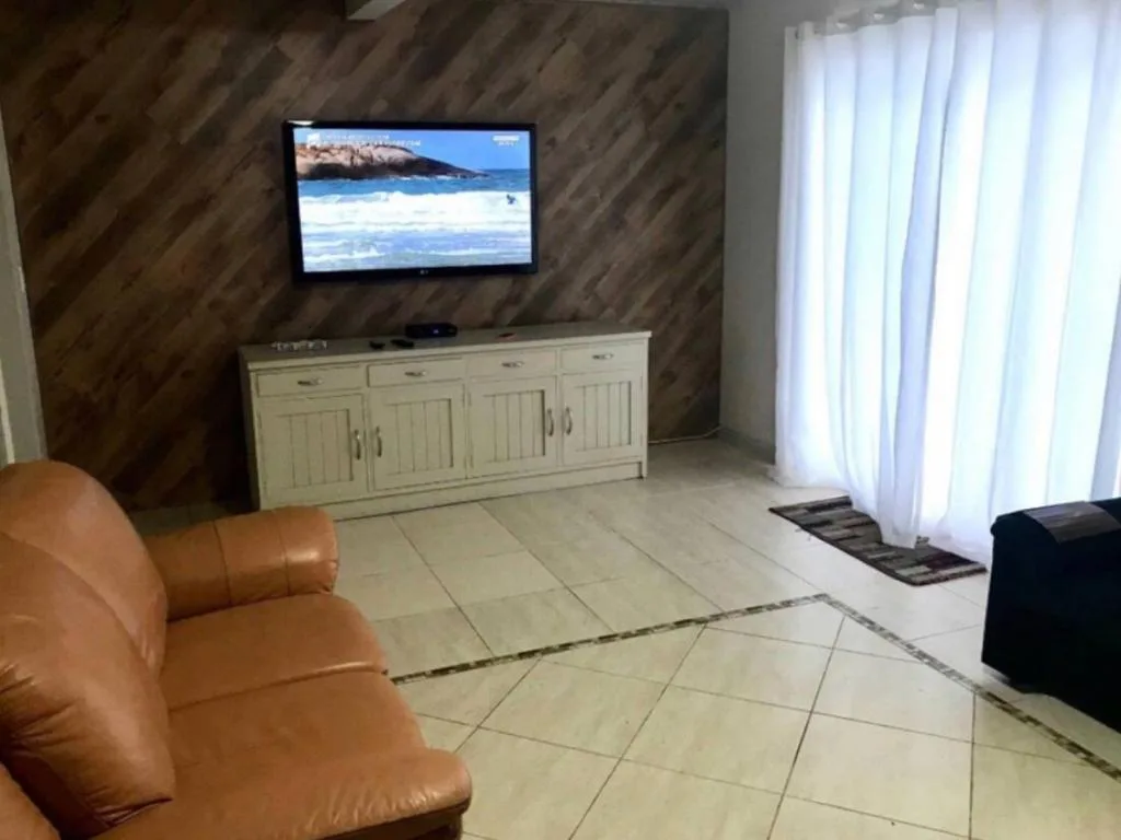 sobrado centro de Balneário para até 21 pessoas, Balneário Camboriú, na Rua 800, n em Balneário Camboriú/SC — foto 6