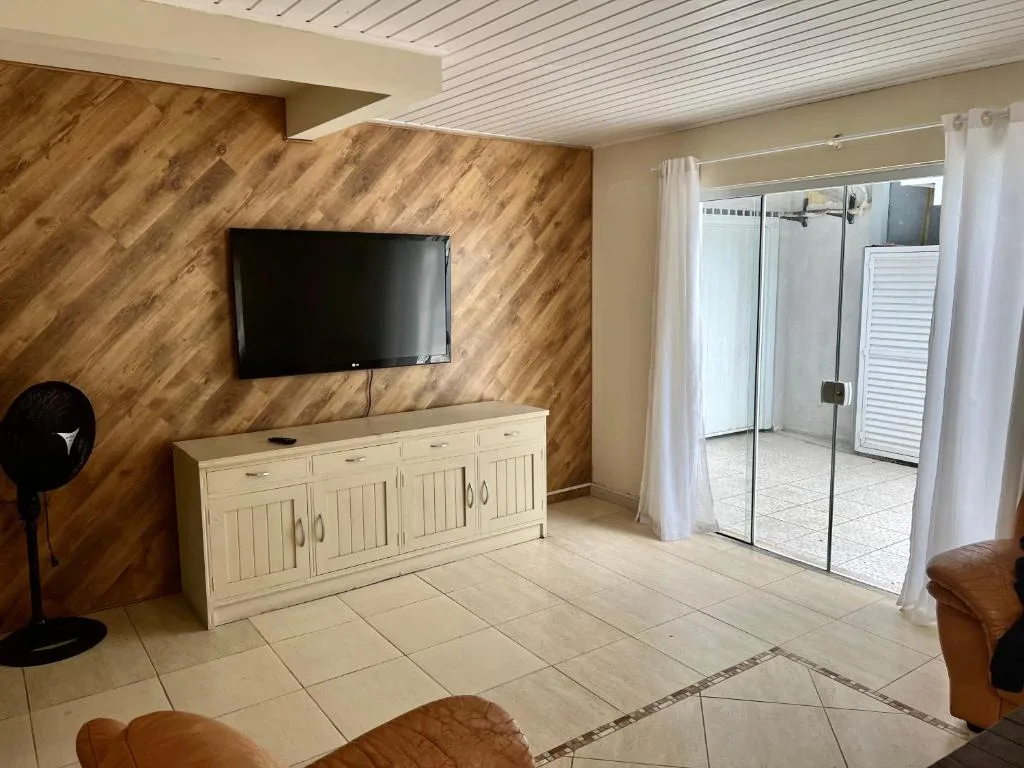 sobrado centro de Balneário para até 21 pessoas, Balneário Camboriú, na Rua 800, n em Balneário Camboriú/SC — foto 15