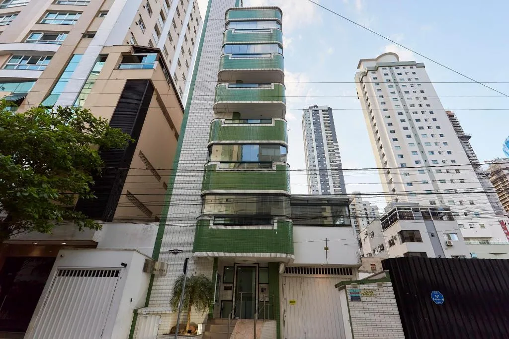 2 Suítes com Ar, churrasqueira, 06 pessoas, vaga privativa para caminhonete, Balneário Camboriú, na Rua em Balneário Camboriú/SC — foto 7