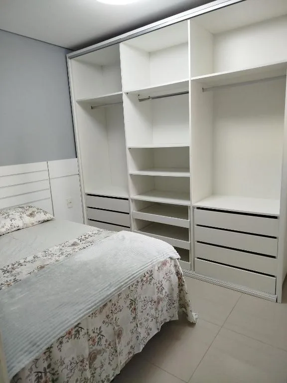 Apartamento pertinho do mar, e roda gigante, Balneário Camboriú, na Rua Isidoro Caetano em Balneário Camboriú/SC — foto 6