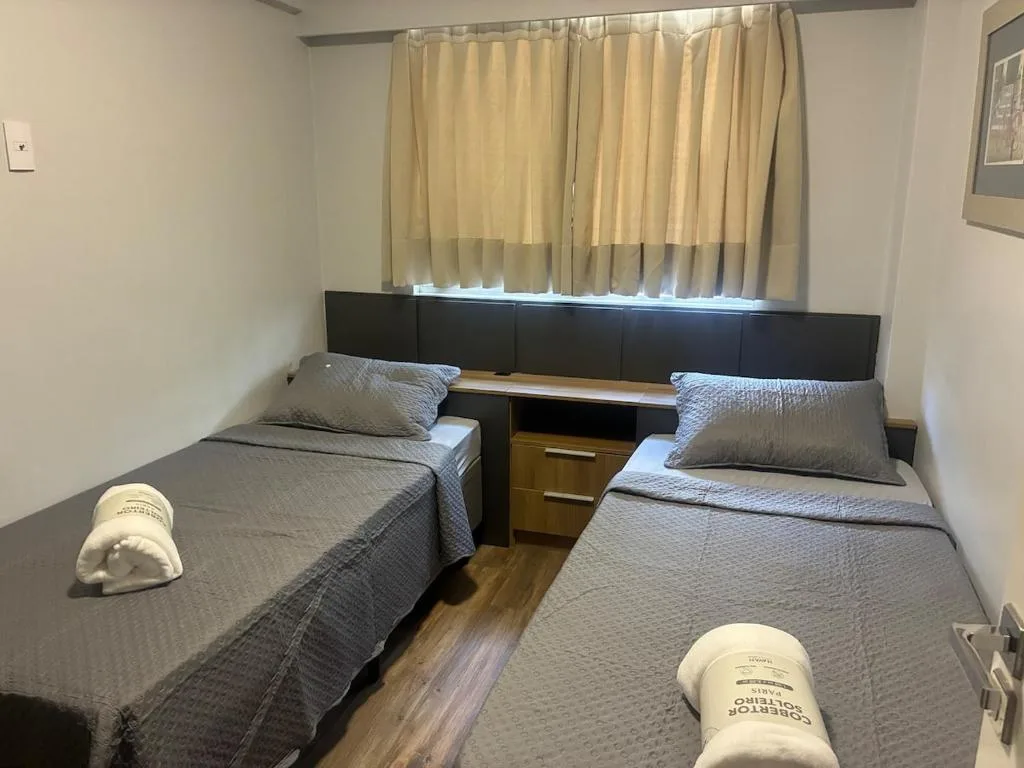 Apartamento completo, 2 quartos e estacionamento, Balneário Camboriú, na R. em Balneário Camboriú/SC — foto 2