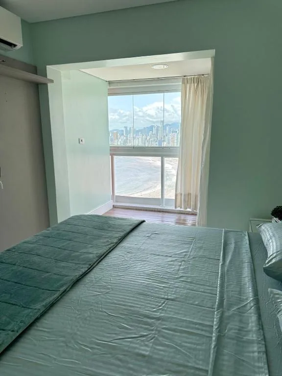 Apartamento com vista impressionante da orla de Balneário Camboriú, Balneário Camboriú, na Rua Romeu Pereira em Balneário Camboriú/SC — foto 11