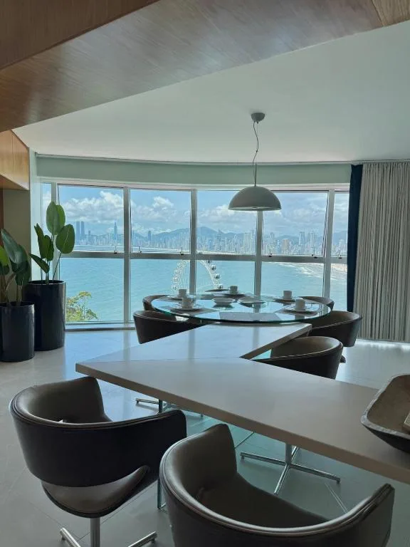 Apartamento com vista impressionante da orla de Balneário Camboriú, Balneário Camboriú, na Rua Romeu Pereira em Balneário Camboriú/SC — foto 26