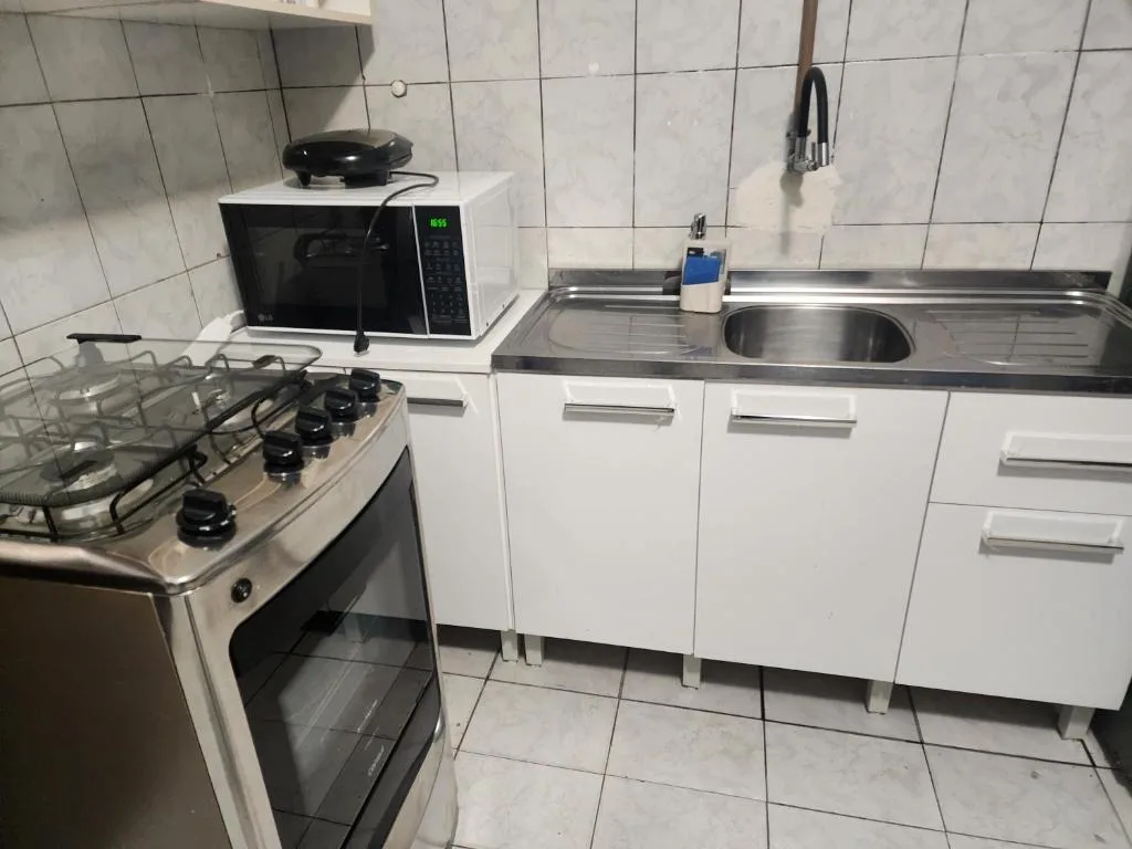 Apt terreo Centro BC, Balneário Camboriú, na Rua 2550, 119 Casa 4 e 5 (kitnets interligadas internamente formando uma única residência) em Balneário Camboriú/SC — foto 15