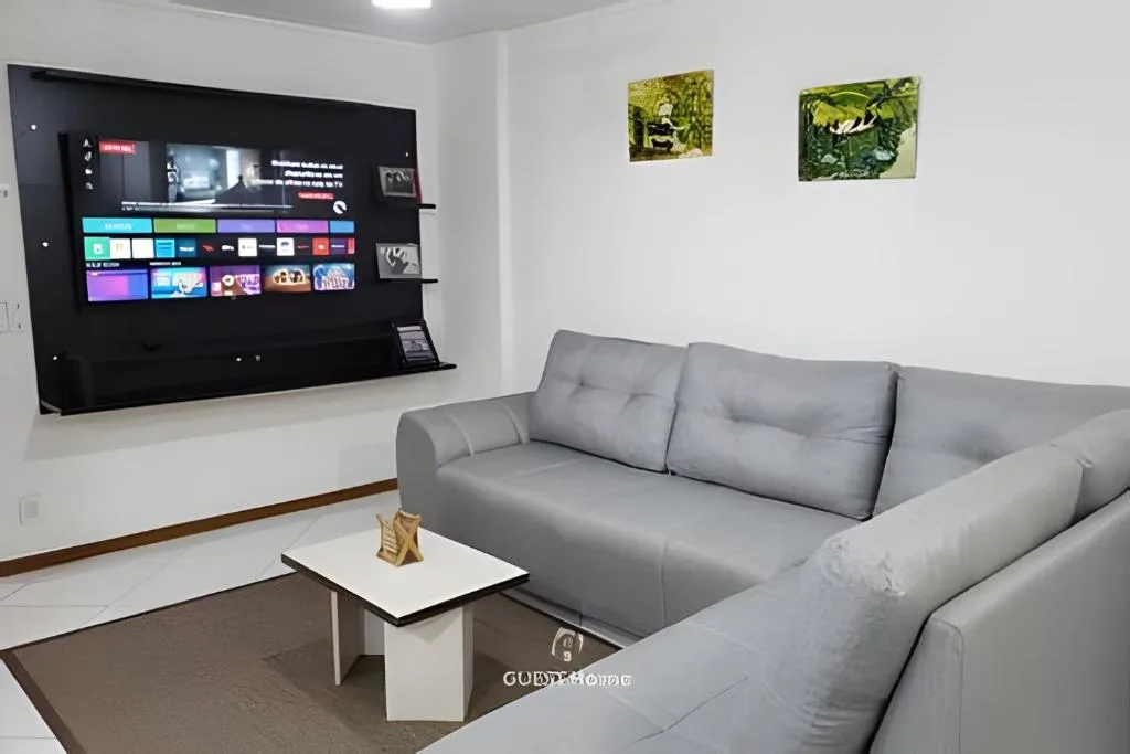 Apartamento 2 Quartos com Ar Condicionado, Balneário Camboriú, na Rua em Balneário Camboriú/SC