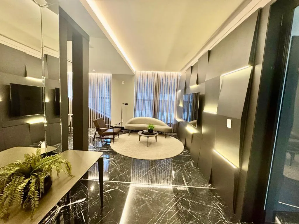 Apartamento 3 dormitórios quadra da praia, Balneário Camboriú, na Rua 3750, número 40 em Balneário Camboriú/SC — foto 13