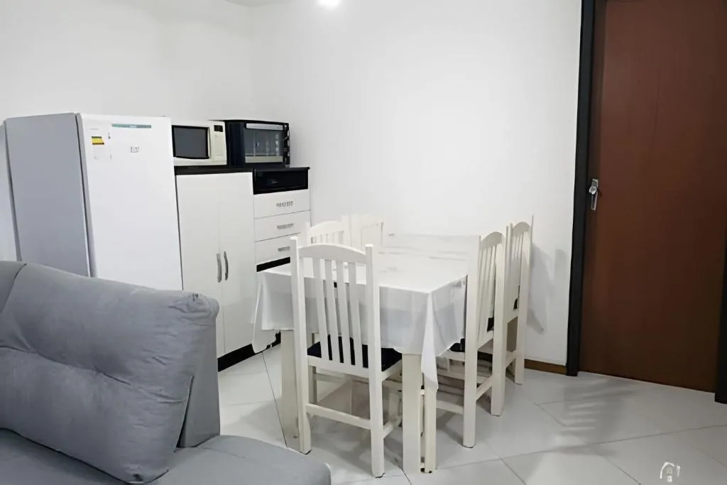 Apartamento 2 Quartos com Ar Condicionado, Balneário Camboriú, na Rua em Balneário Camboriú/SC — foto 8