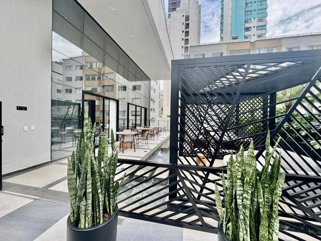 Apartamento 3 dormitórios quadra da praia, Balneário Camboriú, na Rua 3750, número 40 em Balneário Camboriú/SC — foto 20