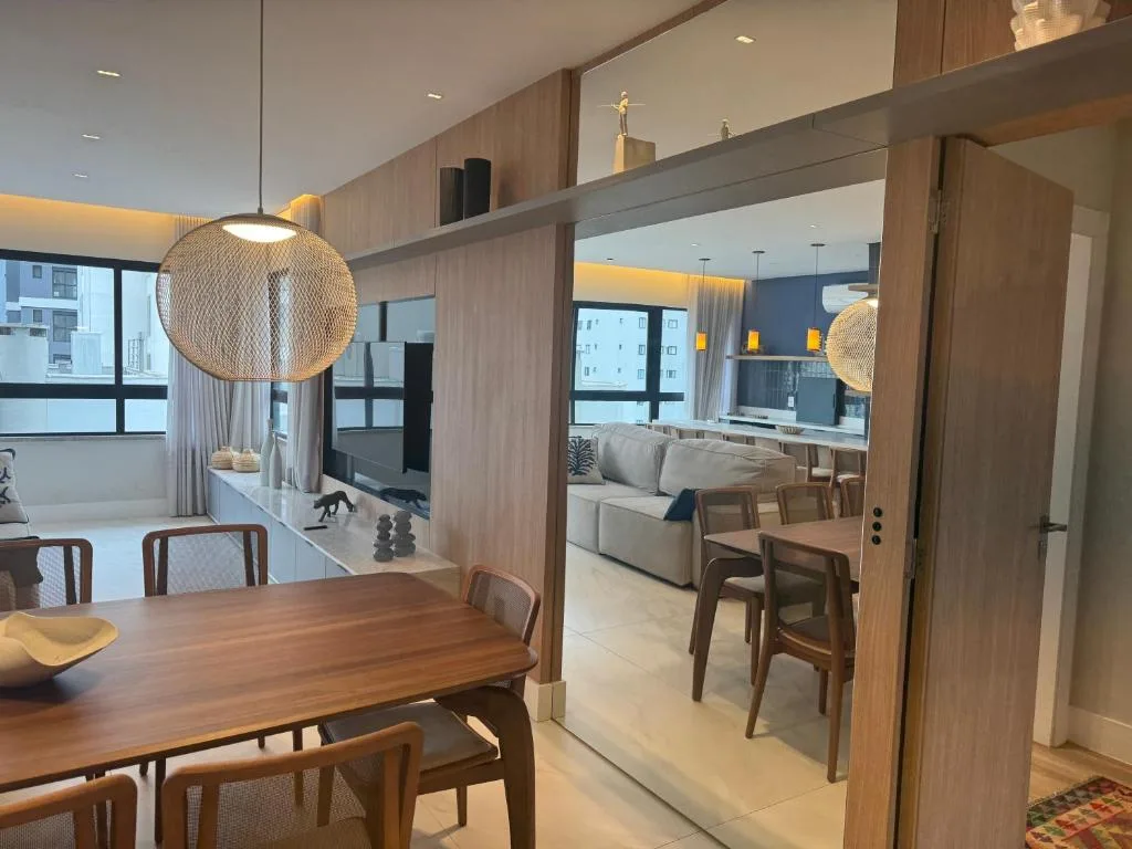 Apartamento 3 dormitórios quadra da praia, Balneário Camboriú, na Rua 3750, número 40 em Balneário Camboriú/SC — foto 31