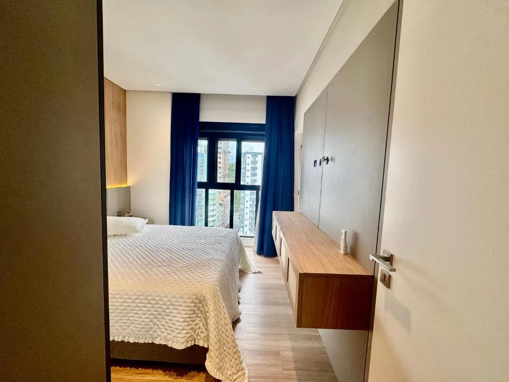 Apartamento 3 dormitórios quadra da praia, Balneário Camboriú, na Rua 3750, número 40 em Balneário Camboriú/SC — foto 42