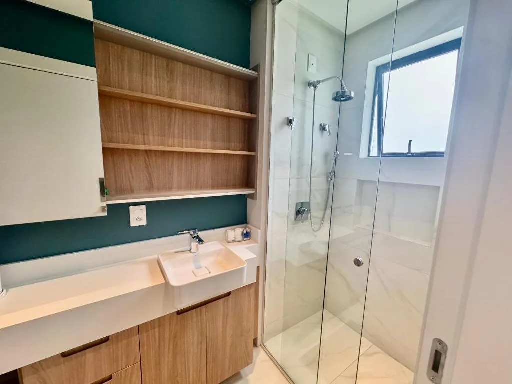 Apartamento 3 dormitórios quadra da praia, Balneário Camboriú, na Rua 3750, número 40 em Balneário Camboriú/SC — foto 43