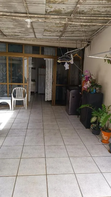 Casa - BC, Balneário Camboriú, na Rua Julieta Lins em Balneário Camboriú/SC