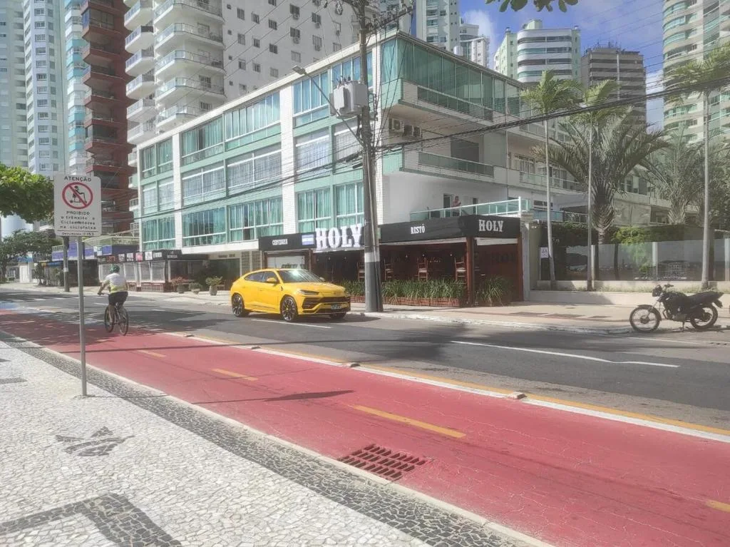 Pé na Areia com Garagem GRÁTIS 3 Quartos na Orla de Balneário Camboriú, Balneário Camboriú, na ATLANTICA 3850 AP 14 BL SA - CENTRO em Balneário Camboriú/SC — foto 6