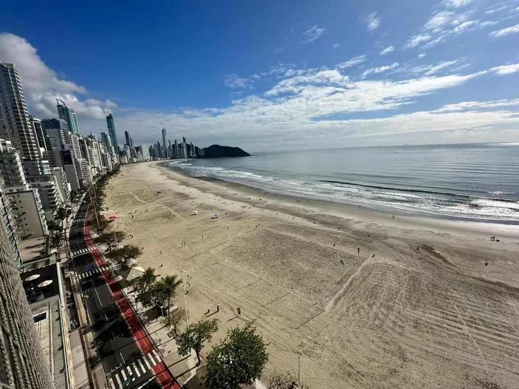 Apto 4 Quartos Frente Mar em BC com Vista Deslumbrante, Balneário Camboriú, na Edifício Panorama Apto em Balneário Camboriú/SC