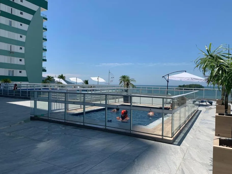 Apartamento fantástico com piscina e linda vista, Balneário Camboriú, na Avenida Atlântica, 2554 apto 121A em Balneário Camboriú/SC — foto 9
