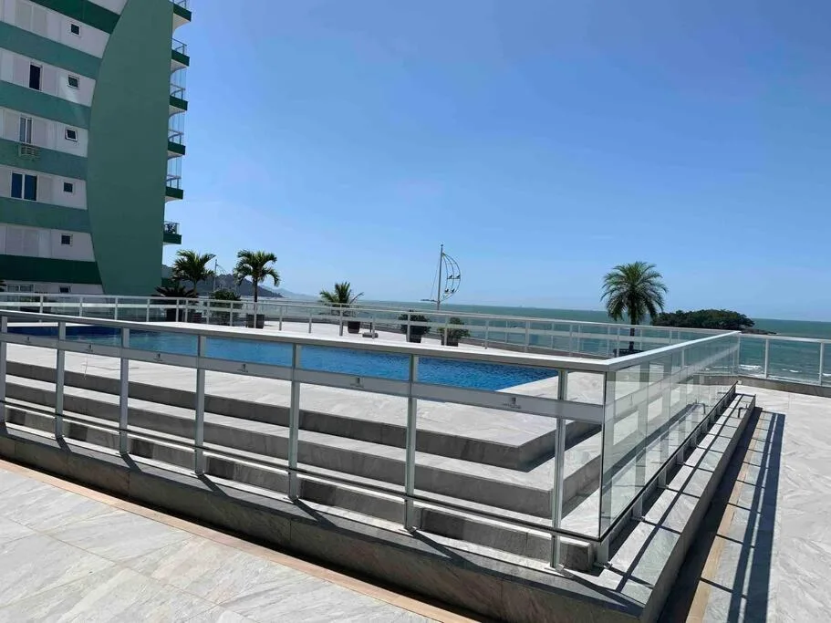 Apartamento fantástico com piscina e linda vista, Balneário Camboriú, na Avenida Atlântica, 2554 apto 121A em Balneário Camboriú/SC — foto 20