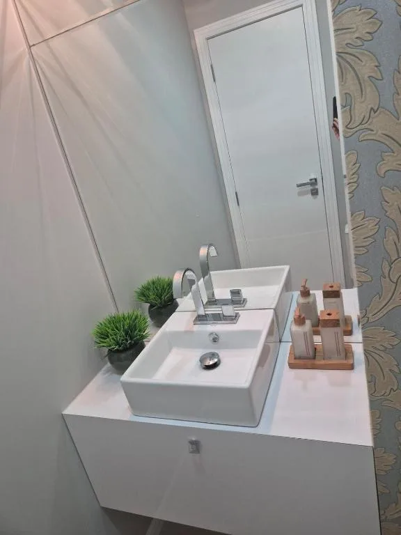 Apartamento moderno e funcional bem localizado, Balneário Camboriú, na Rua 2070, numero 10 Ed Madison Square em Balneário Camboriú/SC — foto 8