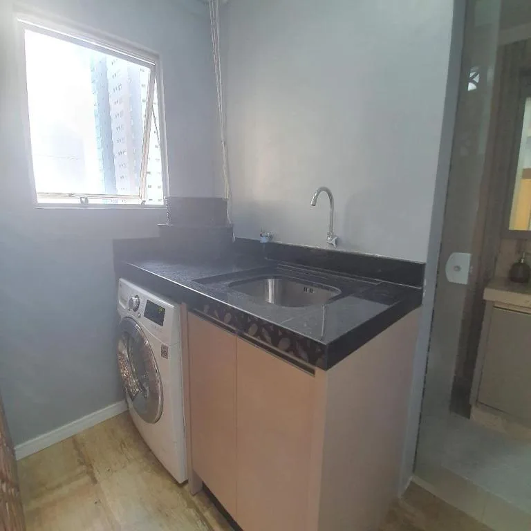 Apartamento Quadra Mar Centro Balneário Camboriú, Balneário Camboriú, na Rua 3000, 110 em Balneário Camboriú/SC — foto 12