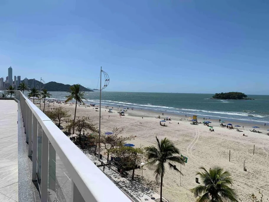 Apartamento fantástico com piscina e linda vista, Balneário Camboriú, na Avenida Atlântica, 2554 apto 121A em Balneário Camboriú/SC — foto 39
