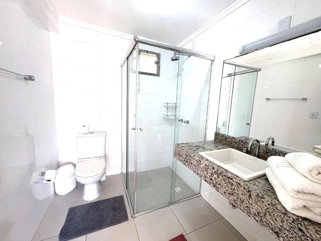 Apartamento fantástico com piscina e linda vista, Balneário Camboriú, na Avenida Atlântica, 2554 apto 121A em Balneário Camboriú/SC — foto 45