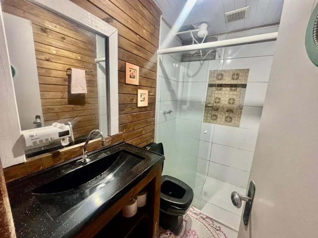 Quarto Equipado próximo as praias em Balneário, Balneário Camboriú, na Rua Sargento Mário Manoel Rodrigues, 15 Apto em Balneário Camboriú/SC — foto 3