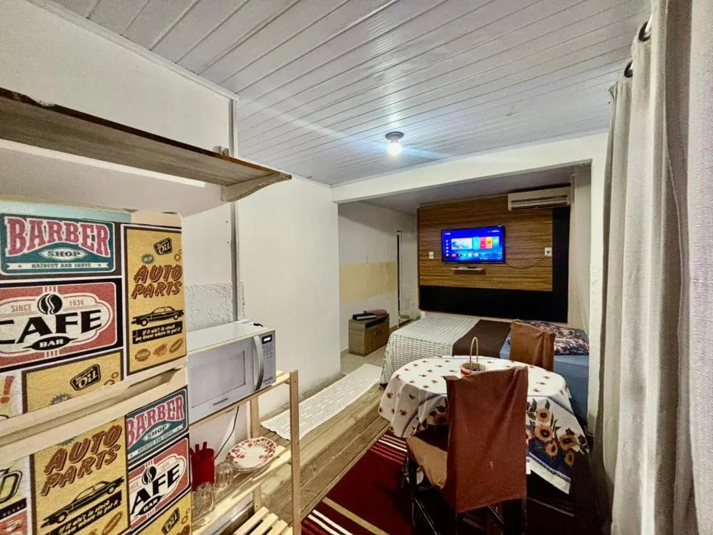 Quarto Equipado próximo as praias em Balneário, Balneário Camboriú, na Rua Sargento Mário Manoel Rodrigues, 15 Apto em Balneário Camboriú/SC — foto 7