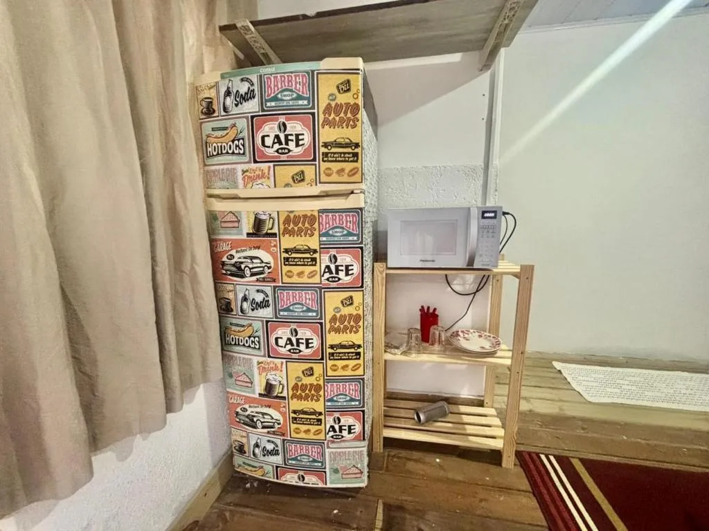 Quarto Equipado próximo as praias em Balneário, Balneário Camboriú, na Rua Sargento Mário Manoel Rodrigues, 15 Apto em Balneário Camboriú/SC — foto 9