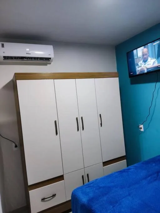 Loft 1 com ar condicionado prox Praia Laranjeiras facil acesso pela BR101, Balneário Camboriú, na Rua Samuel Rocha Loft 01 terreo em Balneário Camboriú/SC