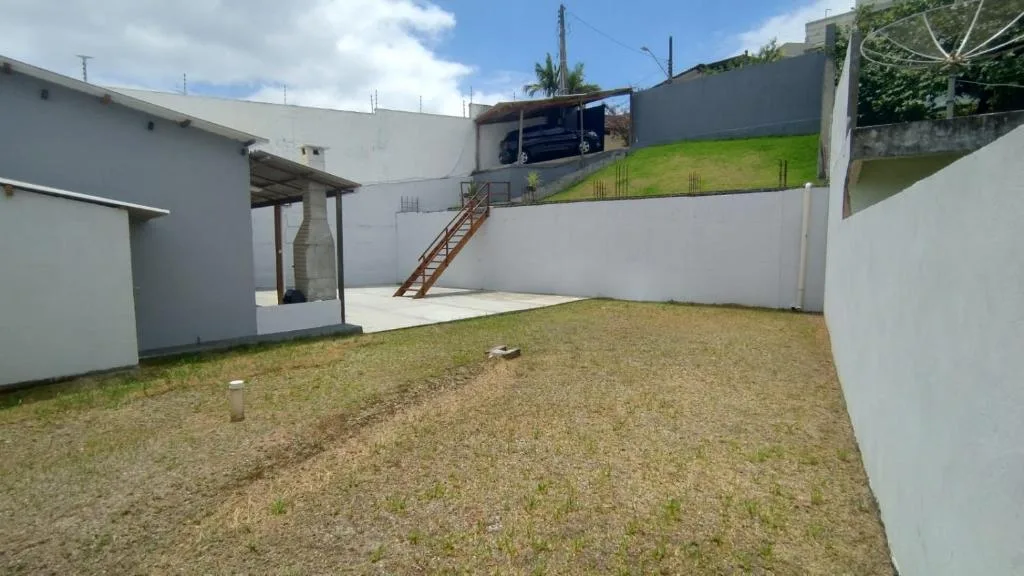 Casa em Balneário Camboriú, próximo a Roda Gigante de BC,900 mtrs da praia!, Balneário Camboriú, na Rua Codorna em Balneário Camboriú/SC — foto 5