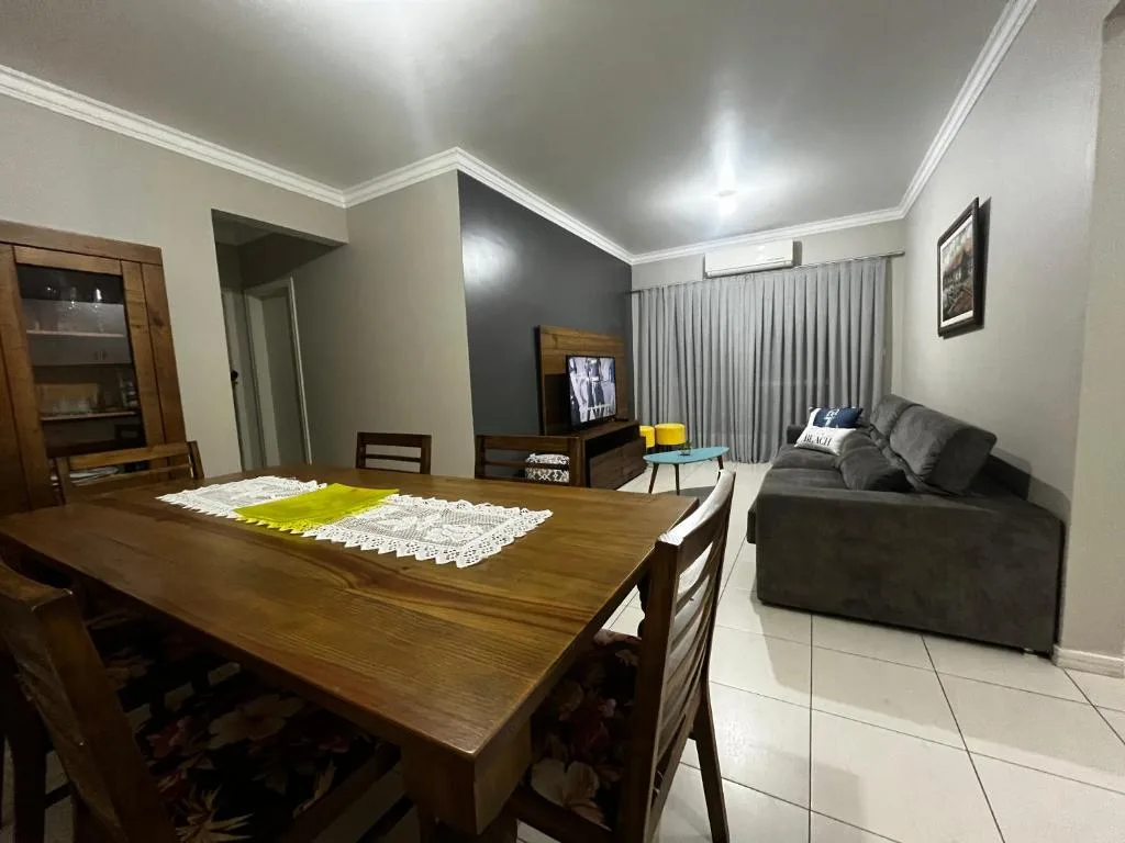 Apartamento na Central, Balneário Camboriú, na AVENIDA CENTRAL, 360 EDIFICIO BRASIL CENTRAL APTO. em Balneário Camboriú/SC — foto 2