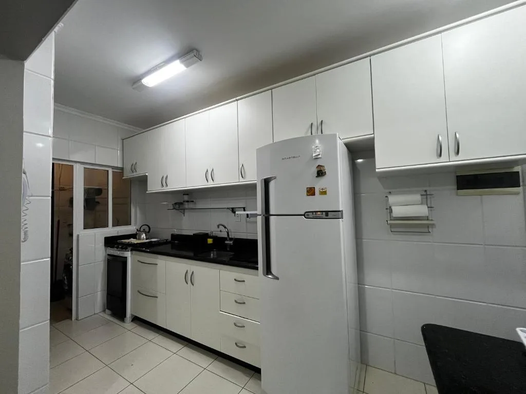 Apartamento na Central, Balneário Camboriú, na AVENIDA CENTRAL, 360 EDIFICIO BRASIL CENTRAL APTO. em Balneário Camboriú/SC — foto 6