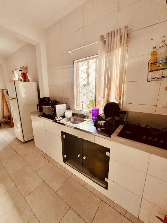 Quarto privativo CASAL duplo em hostel pe na areia- BC, Balneário Camboriú, na Rua em Balneário Camboriú/SC — foto 5