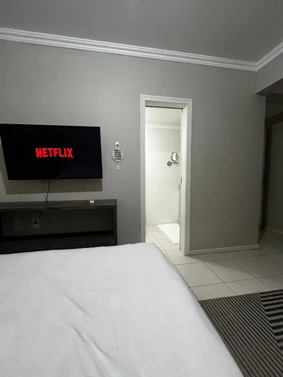 Apartamento na Central, Balneário Camboriú, na AVENIDA CENTRAL, 360 EDIFICIO BRASIL CENTRAL APTO. em Balneário Camboriú/SC — foto 20