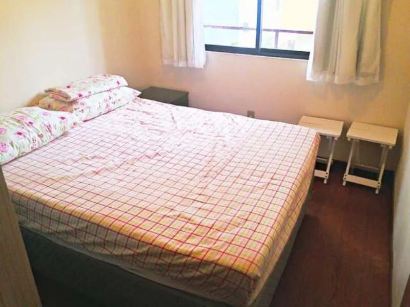 Apartamento quadra mar no centro de Balneario Camboriu, Balneário Camboriú, na Condomínio Edifício Portal do Vale em Balneário Camboriú/SC — foto 2