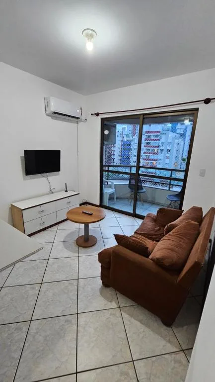 Apto para férias em família, Balneário Camboriú, na Rua 2.650, n° 221, Centro, Balneário Camboriú - SC em Balneário Camboriú/SC