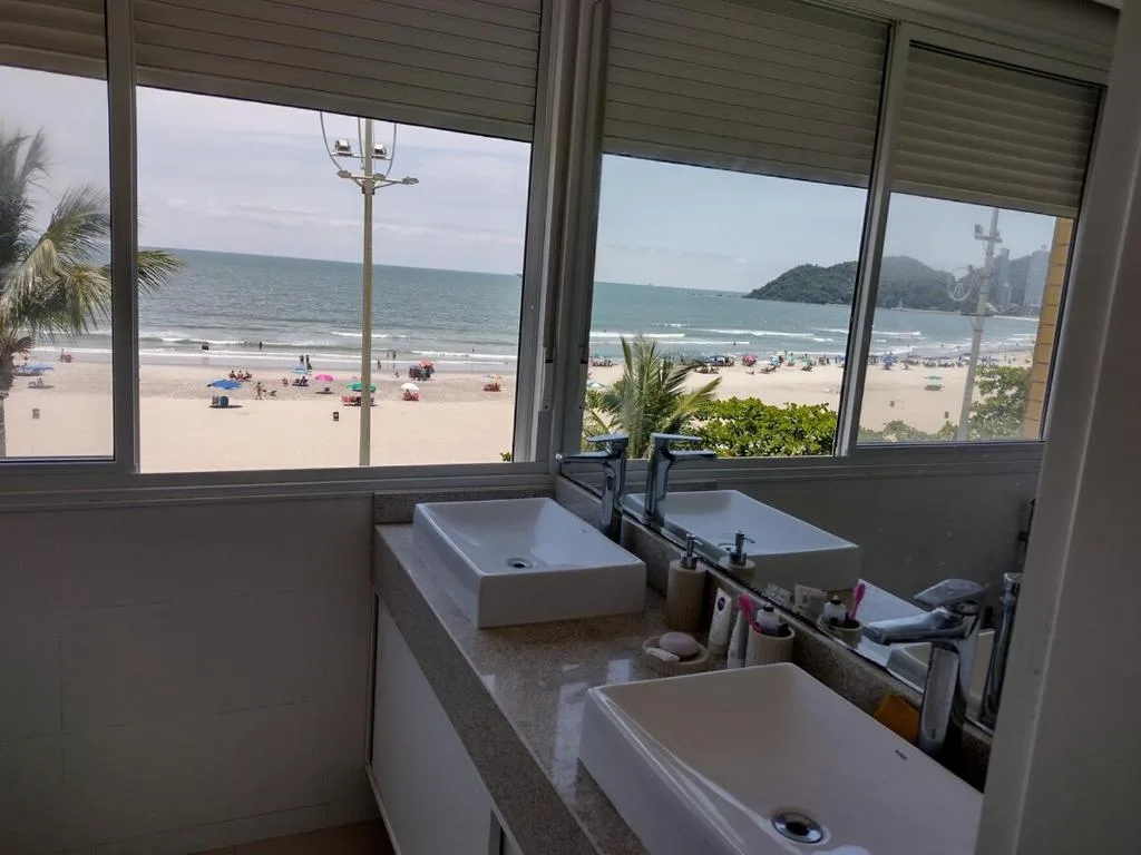 Private suite in the heart of BC, Balneário Camboriú, na Avenida Atlântica em Balneário Camboriú/SC — foto 10