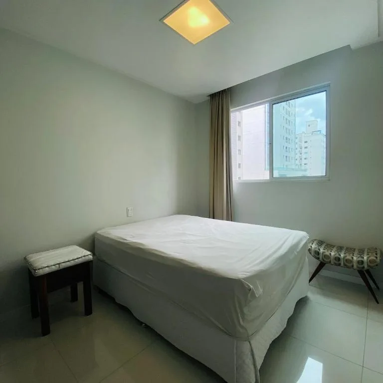 Amplo apartamento perto da praia, Balneário Camboriú, na Rua em Balneário Camboriú/SC — foto 2