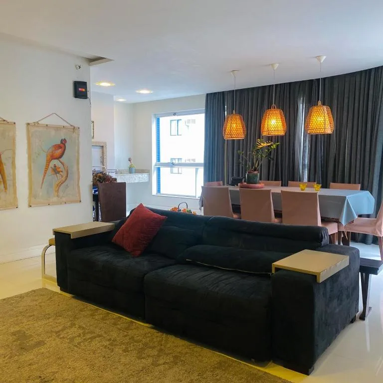 Amplo apartamento perto da praia, Balneário Camboriú, na Rua em Balneário Camboriú/SC — foto 9