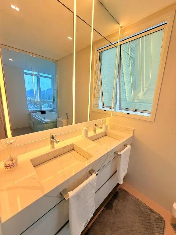 Luxo com SPA no Marina Beach Towers, Balneário Camboriú, na Avenida Brasil em Balneário Camboriú/SC — foto 40