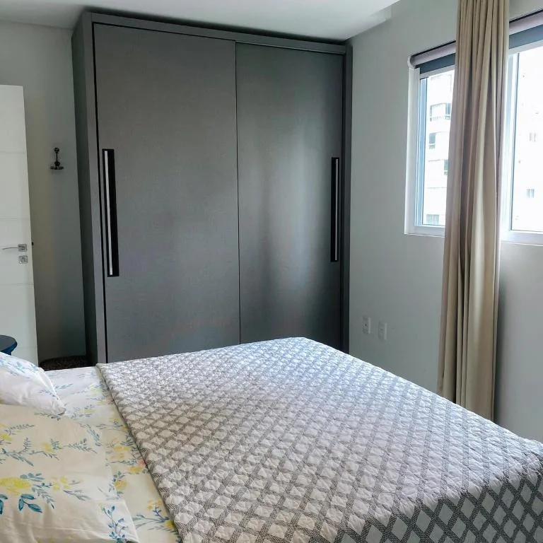 Amplo apartamento perto da praia, Balneário Camboriú, na Rua em Balneário Camboriú/SC — foto 10