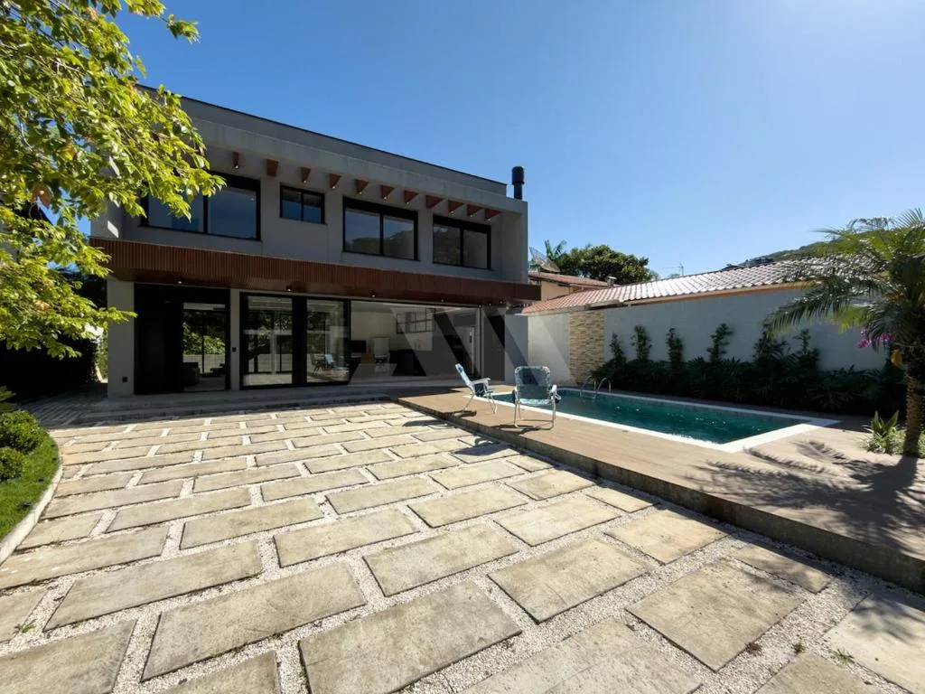 Casa Vivá Piscina Privativa, pertinho da Praia no Estaleirinho, wi-fi e 3 Suítes Climatizadas, Balneário Camboriú, na Rua Rodesindo Pavan em Balneário Camboriú/SC — foto 4